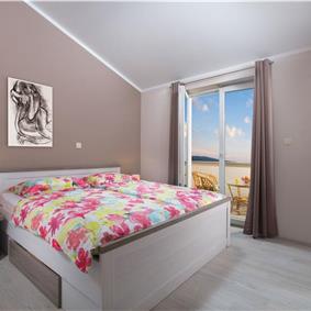3 Bedroom Istrian Villa with Pool near Labin, Sleeps 6